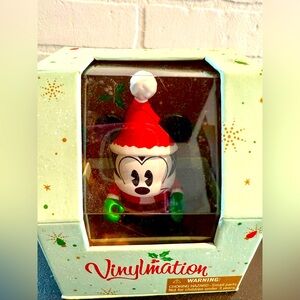 Vinylmation Holiday Mickey Figure